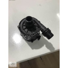 MERCEDES BAŞKAN TİCARET YARDIMCI SU POMPASI 0005002300 C-E-S